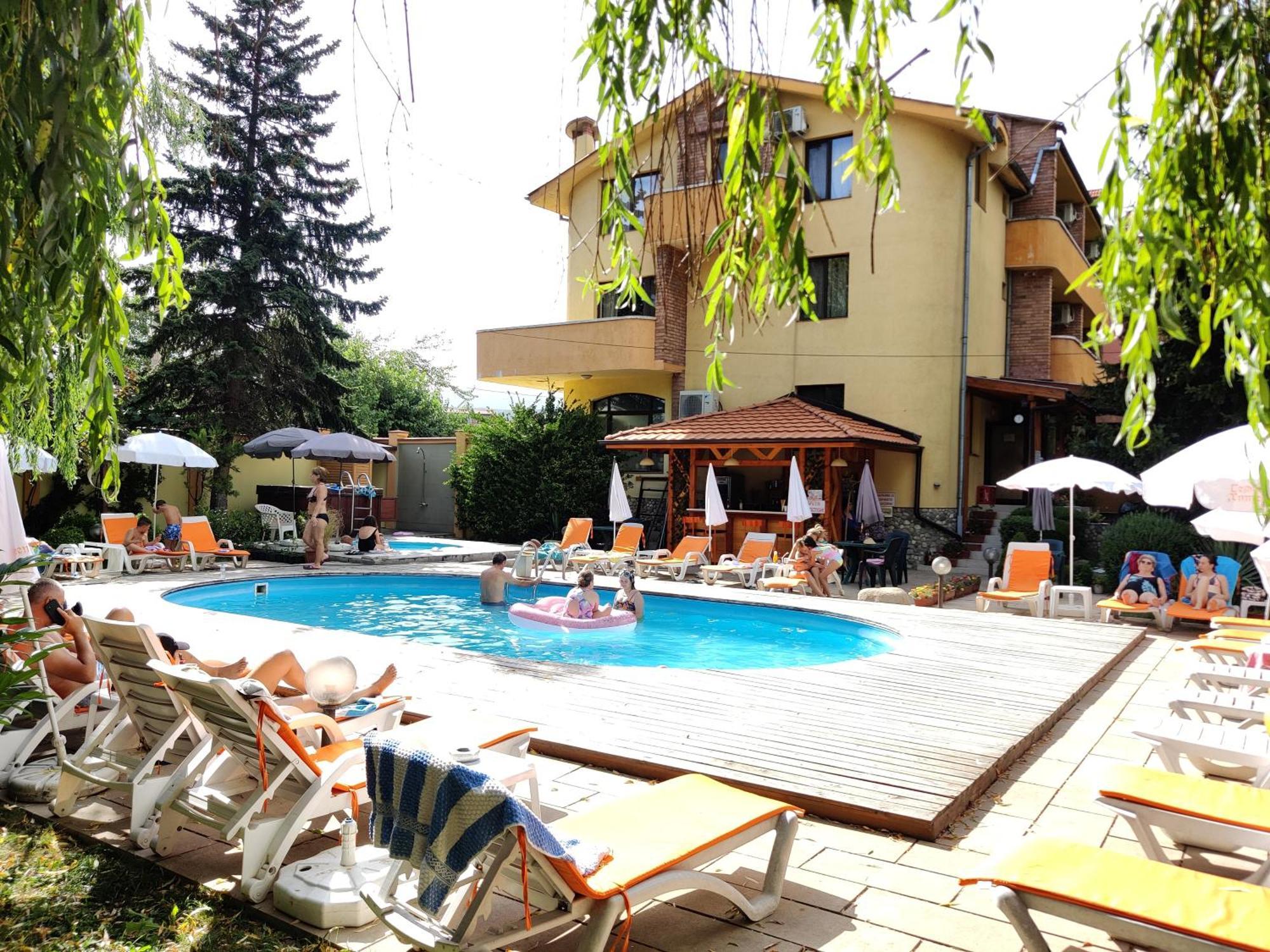Family Hotel IV Velingrad Exterior foto